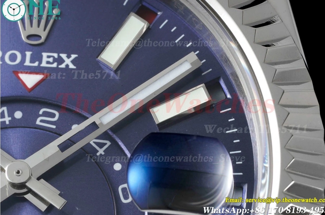 SS 326934 SkyDweller 42mm Stk A9001 FNF Blue SS 0111
